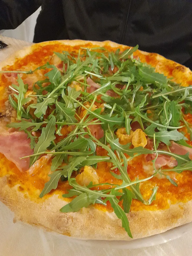 Menu_Ristorante Pizzeria O' Scugnizzo_Montichiari_image_7