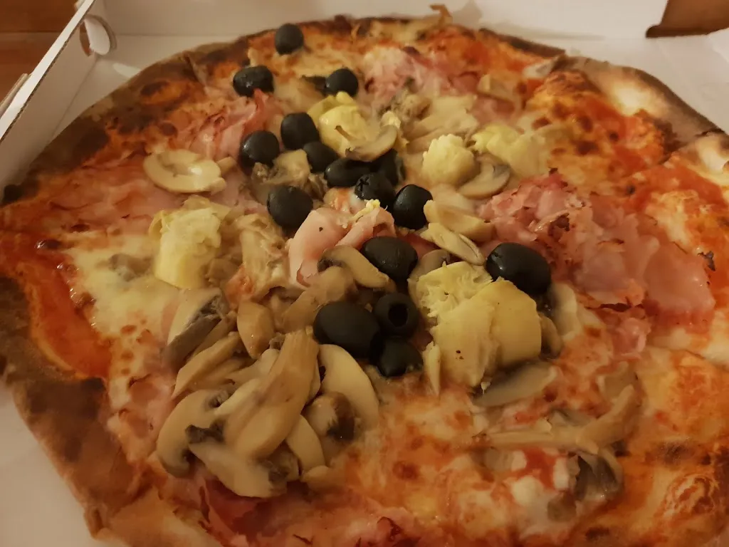 Menu_Pizzeria Carpe Diem di Gaetano Zappalà - pizzeria d'asporto con forno a legna_Montichiari_image_6