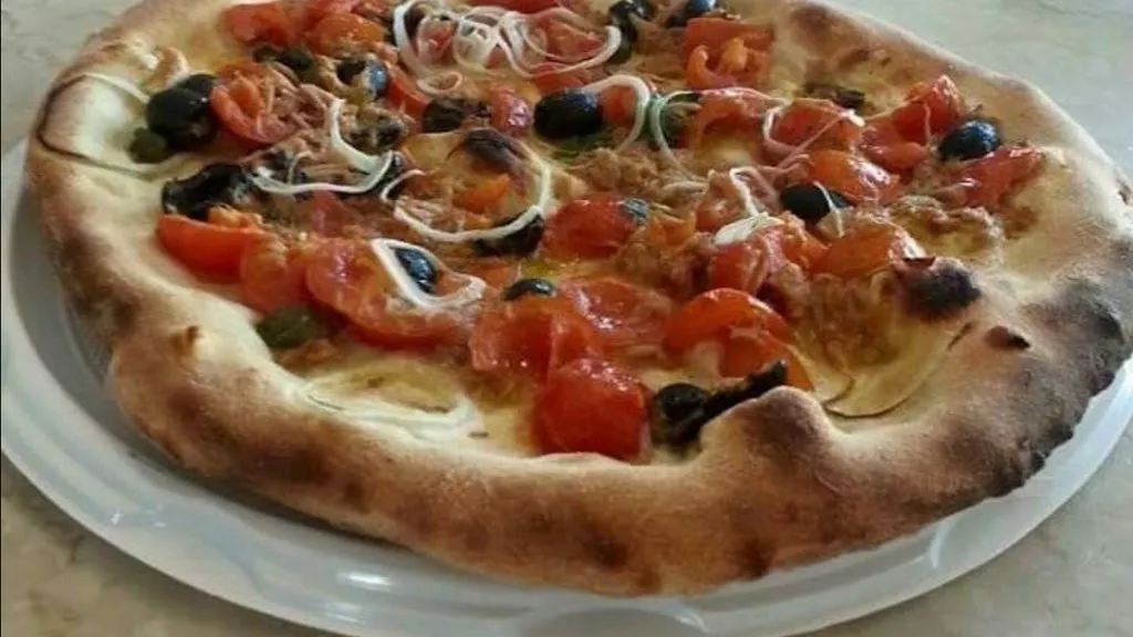 Pizzeria Carpe Diem di Gaetano Zappalà - pizzeria d'asporto con forno a legna_Montichiari_slider_image_2