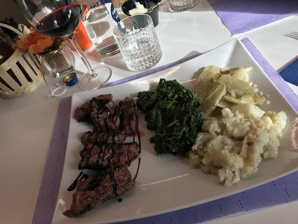 davide magnabosco_FTO-041 Restaurant Cafè_Montichiari_review