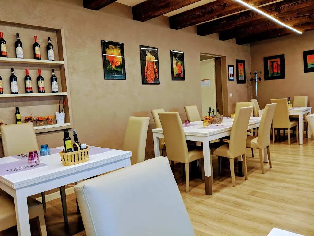 FTO-041 Restaurant Cafè_Montichiari_slider_image_1