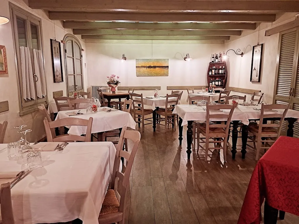 Osteria Tripoli 1911 del Bevr'in Vin restaurant in Mottella
