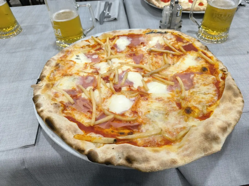 Ristorante Pizzeria Bella Napoli 3_Motta Visconti_slider_image_2