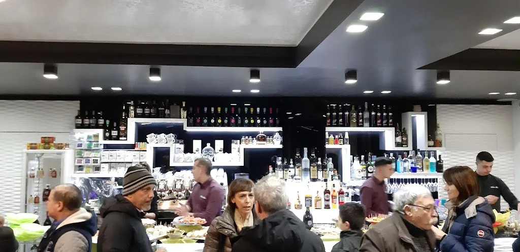 White Bar restaurant in Motta Visconti