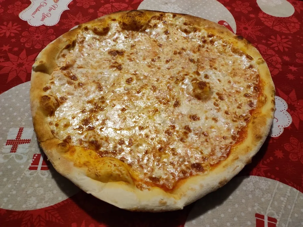 Pizzeria Mar Rosso_Motta Visconti_slider_image_2