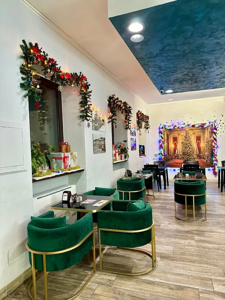 CUM Lounge Bar_Mortara_slider_image_1