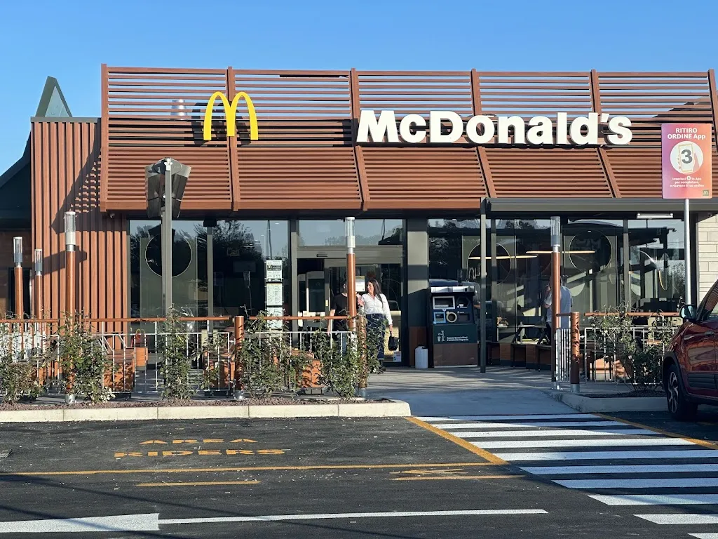 McDonald's Mortara_Mortara_slider_image_1