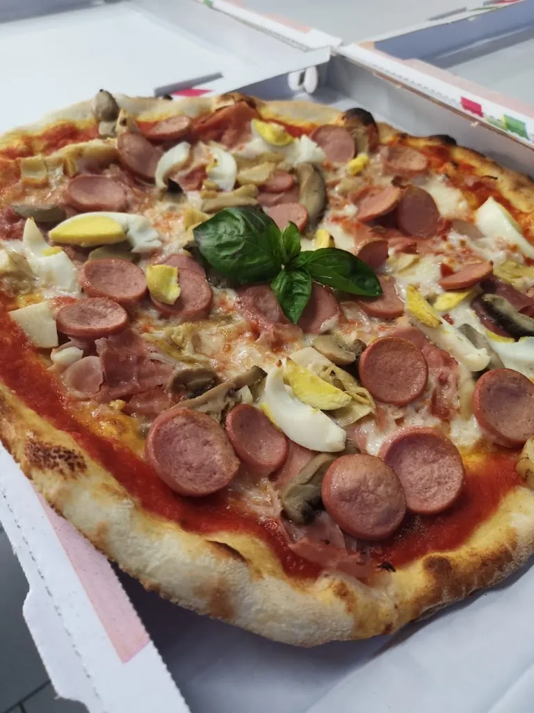 L'Antica Rouge et Noir restaurant in Mortara