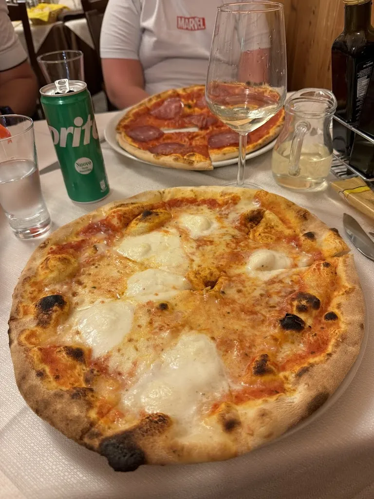 Ristorante Pizzeria Sapore di Mare con Tavoli Giardino_Muzza di Cornegliano Laudense_slider_image_2