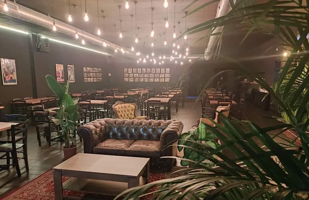 Desigual Cafè & Restaurant restaurant in Muzza di Cornegliano Laudense