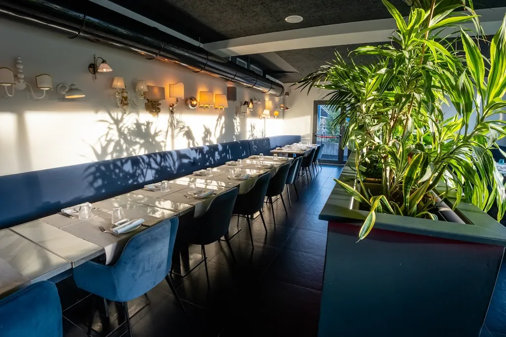 Gao Dynasty's Sushi Restaurant Mozzate_Mozzate_slider_image_1