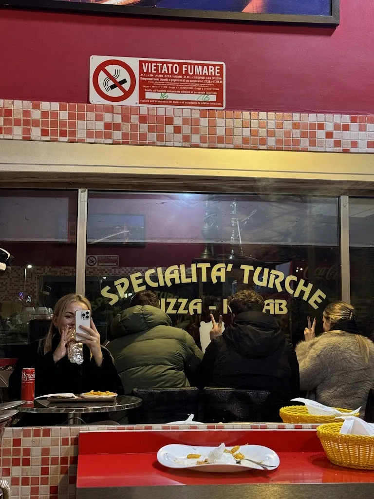 Dominyka Stankeviciute_Egyturck Pizza & Kebap_Mozzate_review