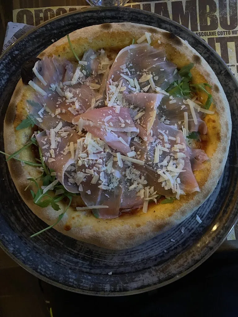 M “Massyman2020”_Enjoy – Bar, Pizzeria, Hamburgeria in Vallecamonica_Niardo_review