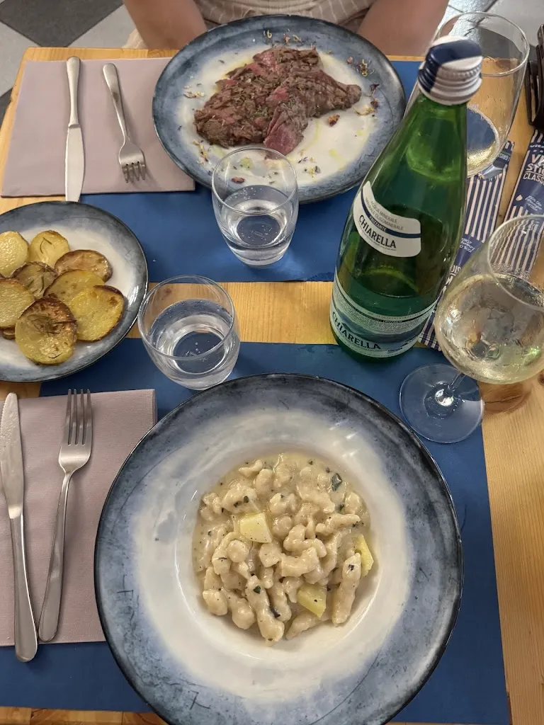 Roosa Tähti_Trattoria lo Scalpellino_Novate Mezzola_recensione