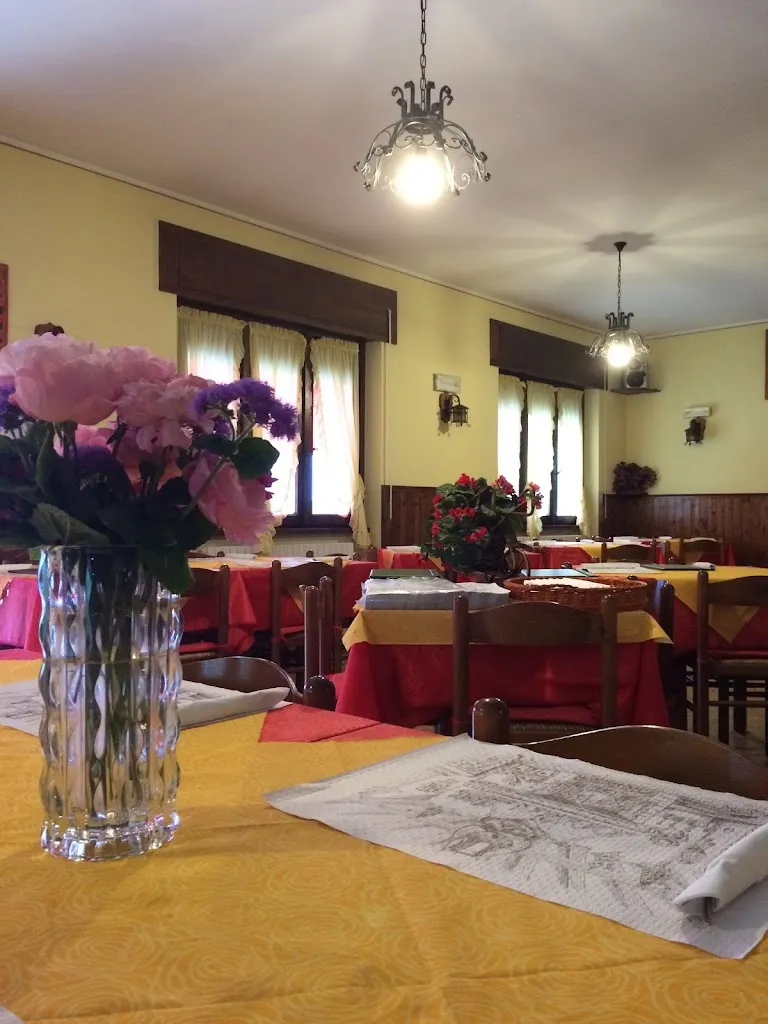 Ristorante Pizzeria La Romantica restaurant in Novate Mezzola