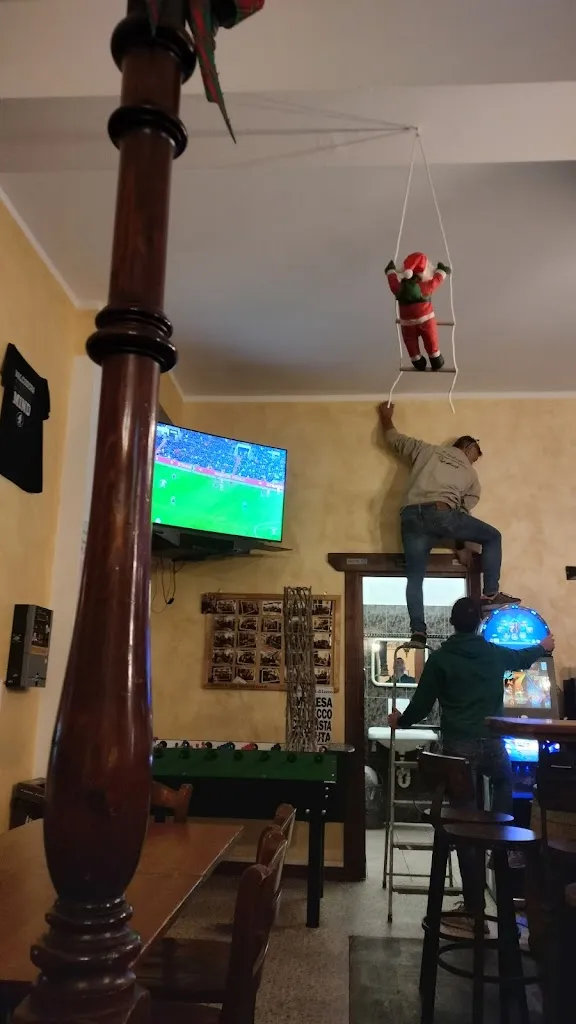 ruslan tsugayev_Bar La tana_Novate Mezzola_review