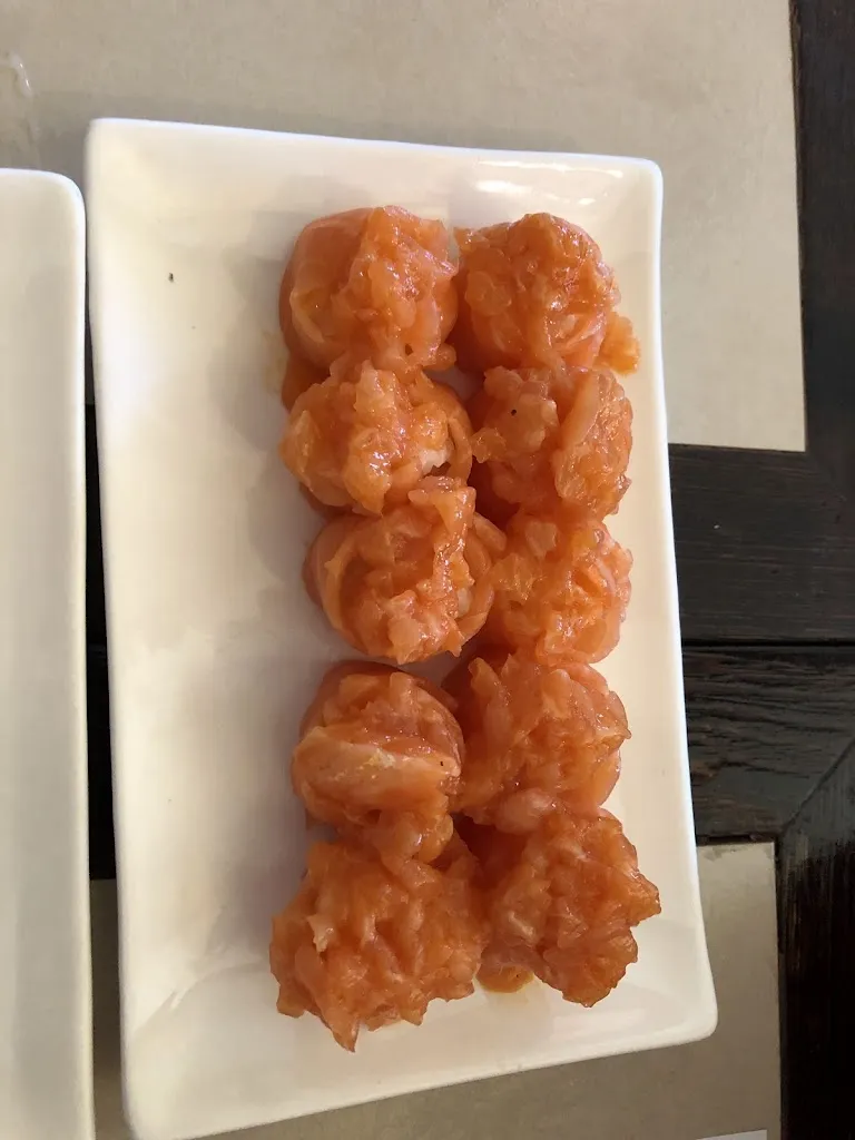 Fausto_Ye's Food Sushi Ye_Novegro-Tregarezzo-San Felice_review