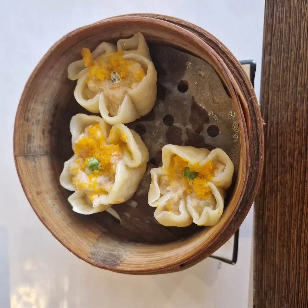 Ye's Food Sushi Ye_Novegro-Tregarezzo-San Felice_slider_image_3