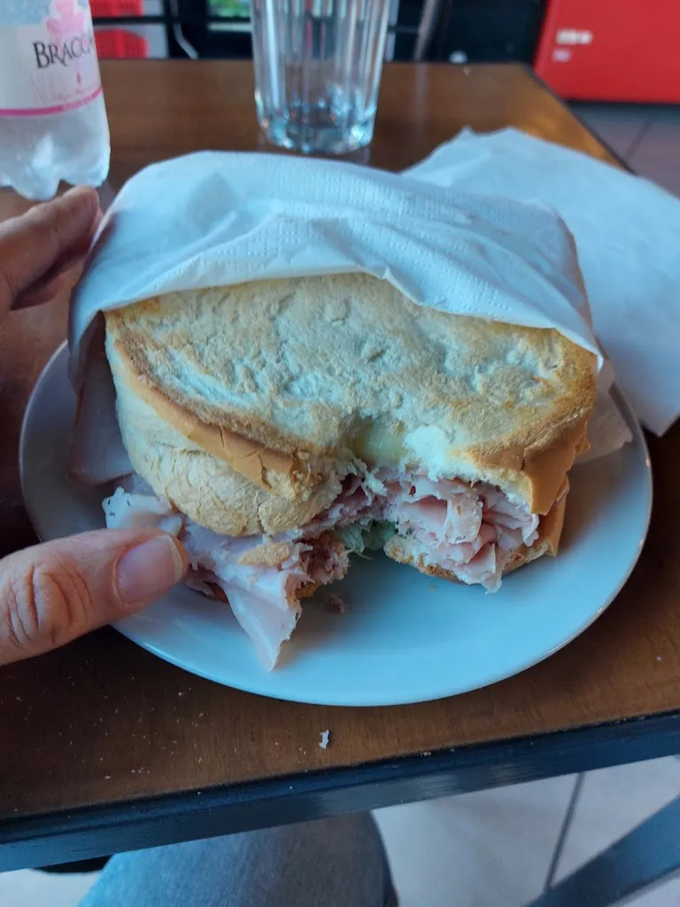 Menu_Danton cafè_Novegro-Tregarezzo-San Felice_immagine_4