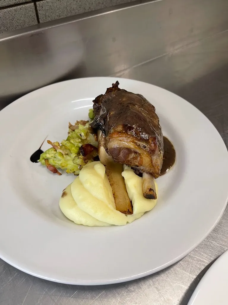 Menu_La Bislunga clubhouse e cucina_Novegro-Tregarezzo-San Felice_immagine_8