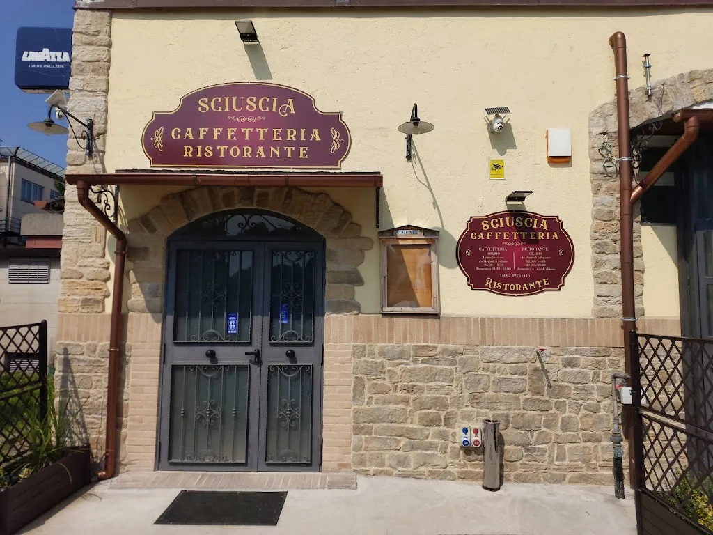 SCIUSCIA ' RESTAURANT restaurant in Noverasco-Sporting Mirasole