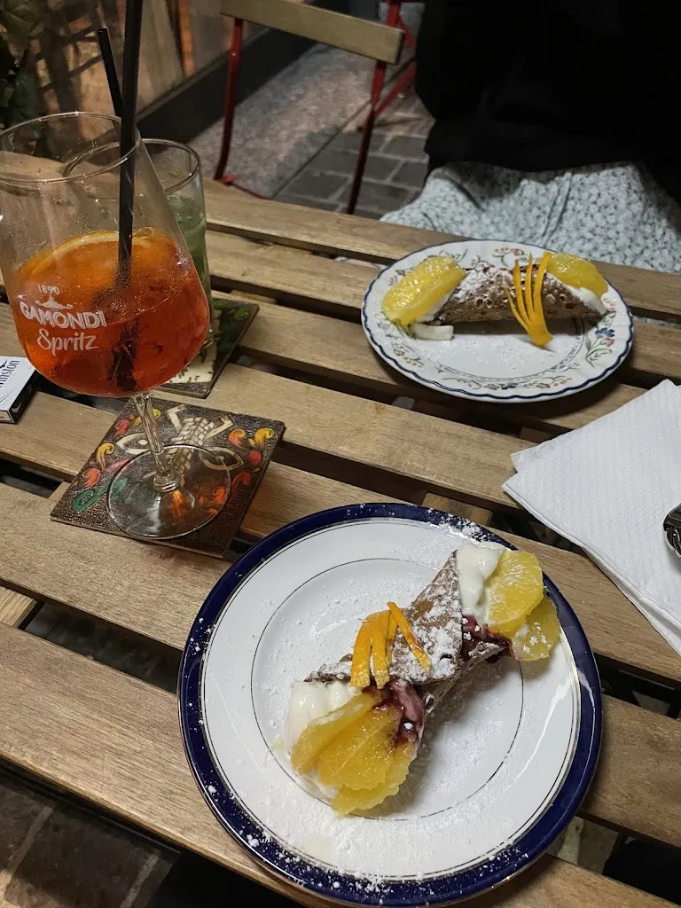 yeezusie_412 Cafe_Noverasco-Sporting Mirasole_review
