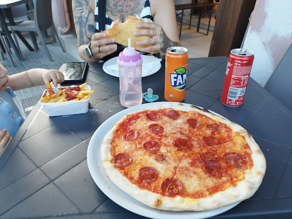 Tom Black202 _Rosti Pizza Peccati di gola_Borgagne_review