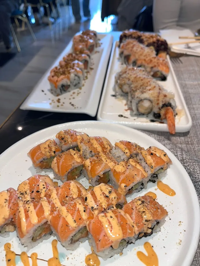 Haru Asian Fusion Restaurant_Noverasco-Sporting Mirasole_slider_image_3