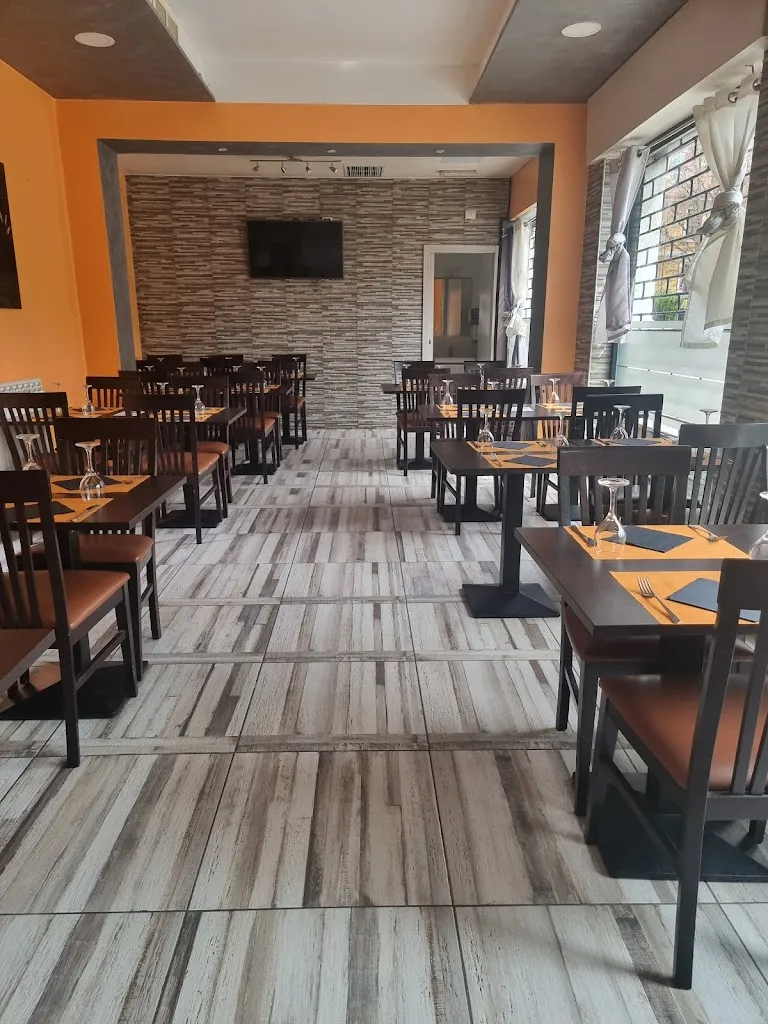 La Pizzaccia_Nova Milanese_slider_image_2