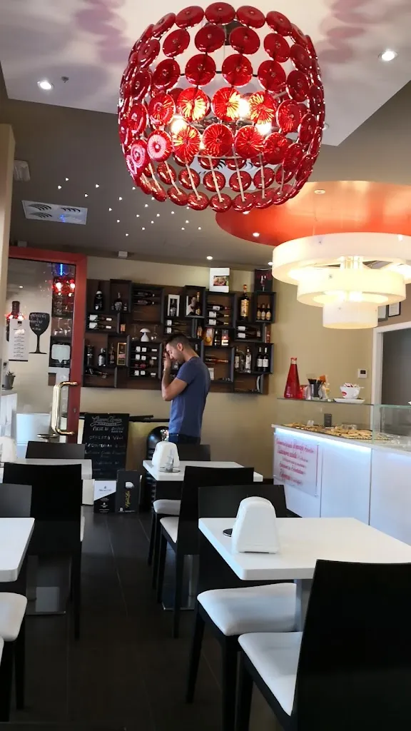 hossam omer_Novo Cafe'_Nova Milanese_review