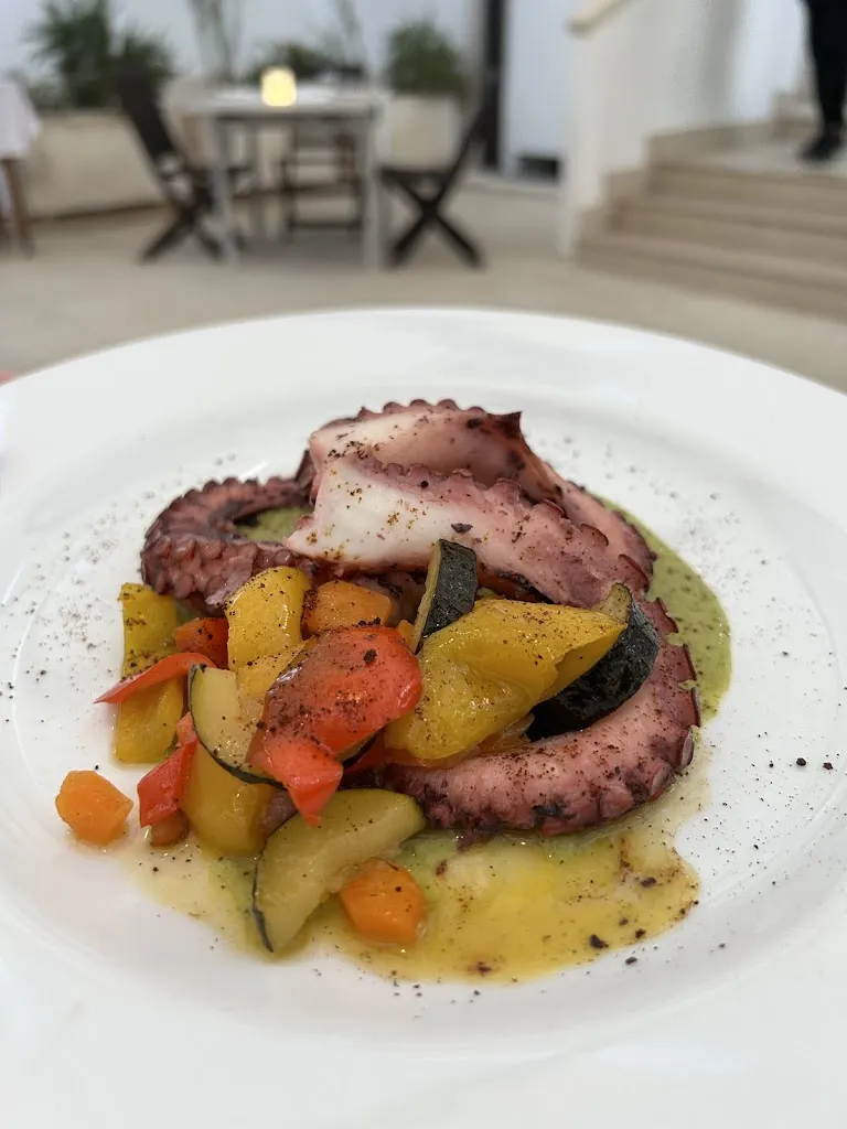 Susie Monyo_Acqua e Sale_Botrugno_recensione