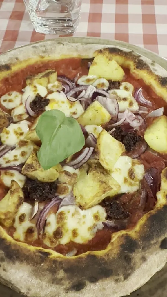 Pomodoro Basilico Ristorante Pizzeria_Nova Milanese_slider_image_2