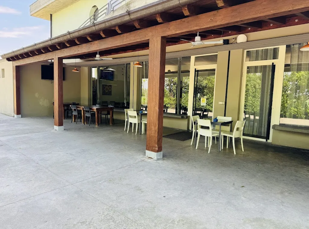 Doc Bar restaurant in Offlaga