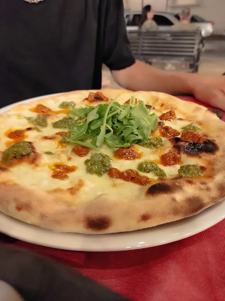 Bella Napoli 2.0_Botrugno_slider_image_2