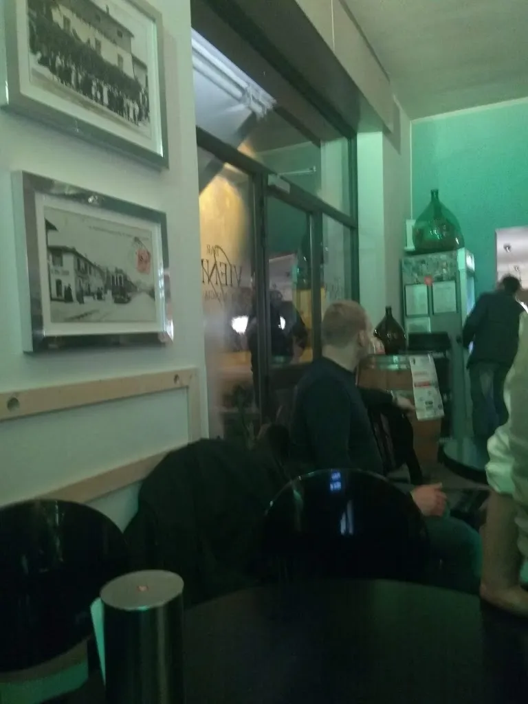 Santo Storniolo_Bar Vienna_Nuvolento_review