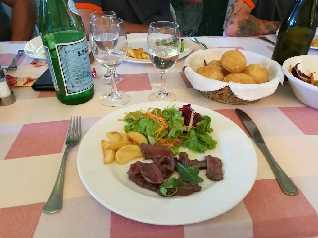 Ondřej Müller_HOTEL RESTAURANT LA SCAIOLA_Nuvolento_review