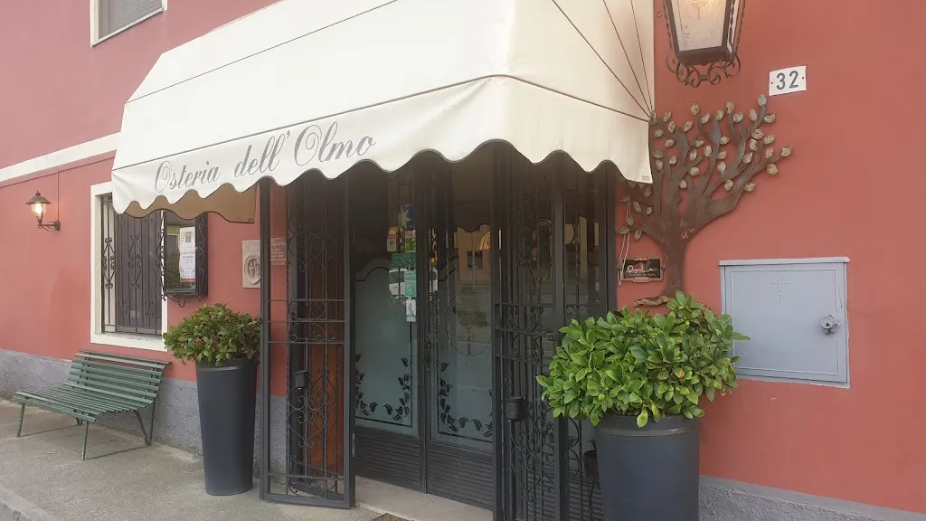 Osteria dell'Olmo da Edo & Manu_Olmeneta_slider_image_1