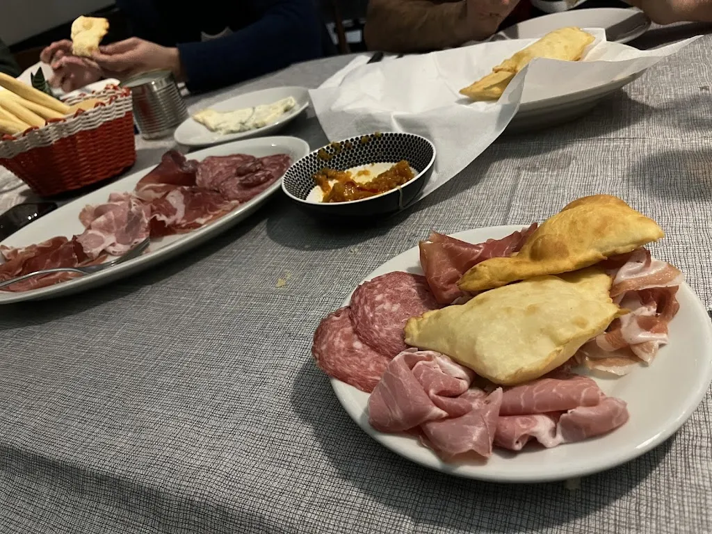 LUCA ANSELMI_La Mangiatoia osteria locanda_Olmeneta_review