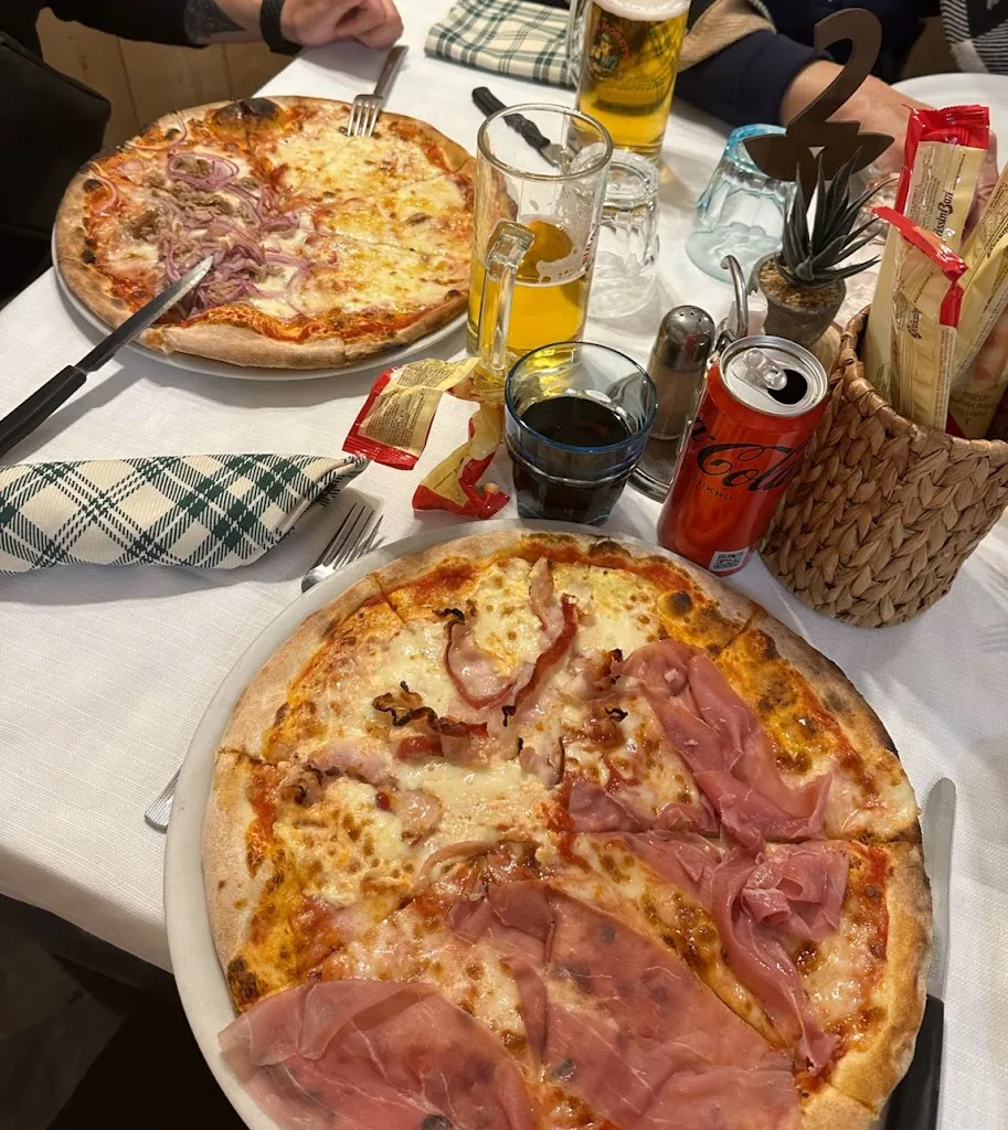 Ristorante Pizzeria La Brina_Olmo al Brembo_slider_image_2