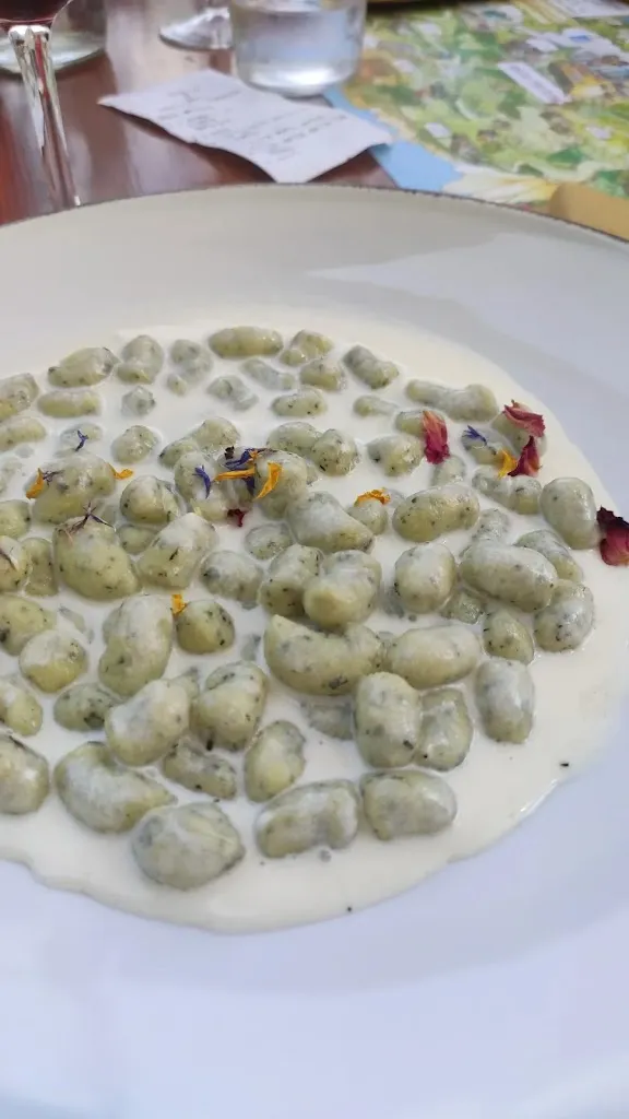 Rossella Dichiera_Baita Valle Azzurra - Ostello e ristorante_Oltressenda Alta_review