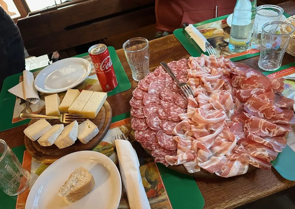 Matteo Simone_New Trapper_Oltre Il Colle_review