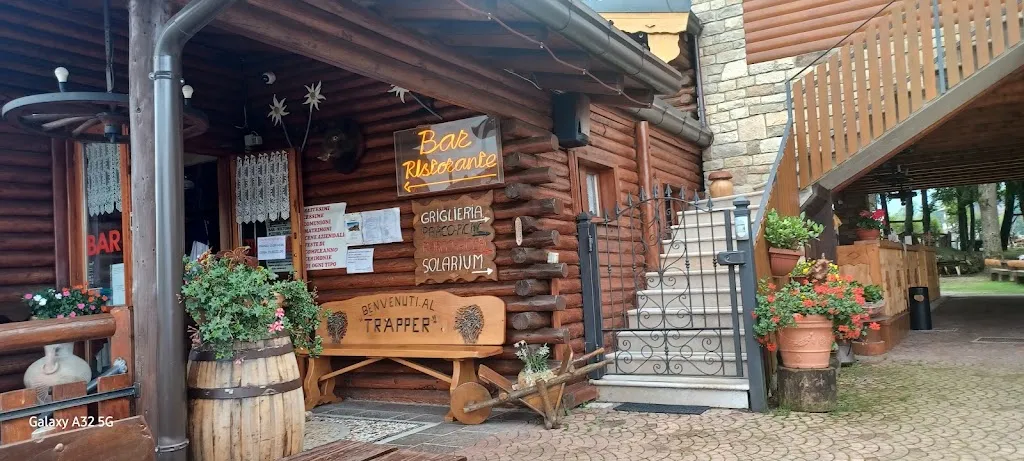 New Trapper restaurant in Oltre Il Colle