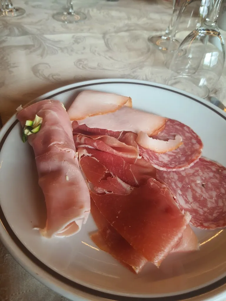 Alice Coronato_Ristorante - Pizzeria Quattro Cime_Oltre Il Colle_review