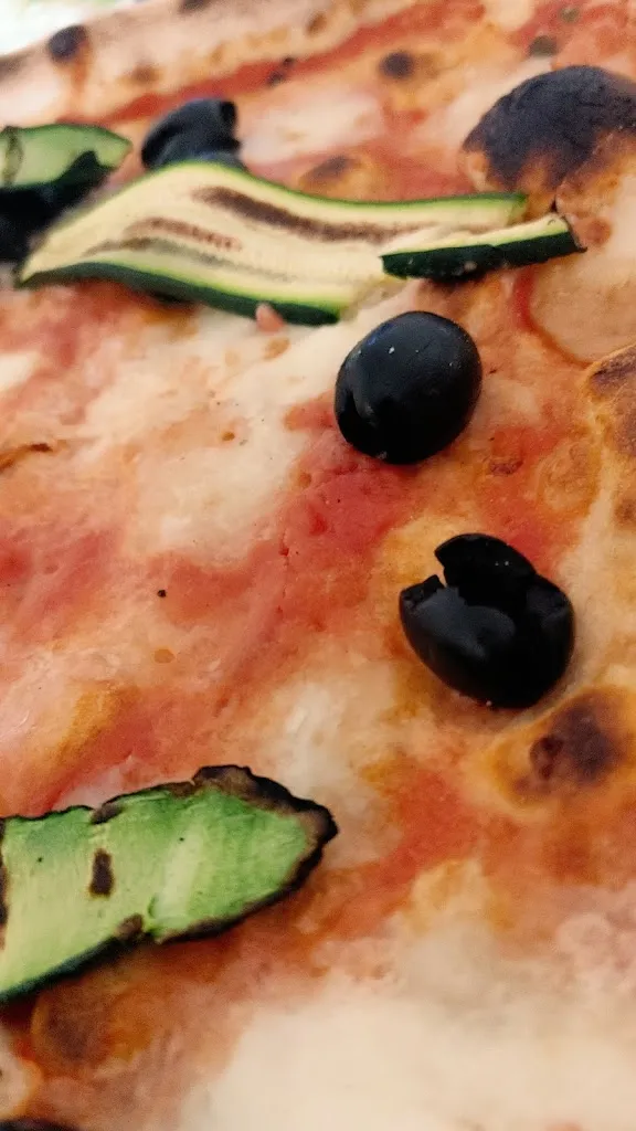 Michele Pontari_IL PIZZI-COTTO_Oltrona di San Mamette_review