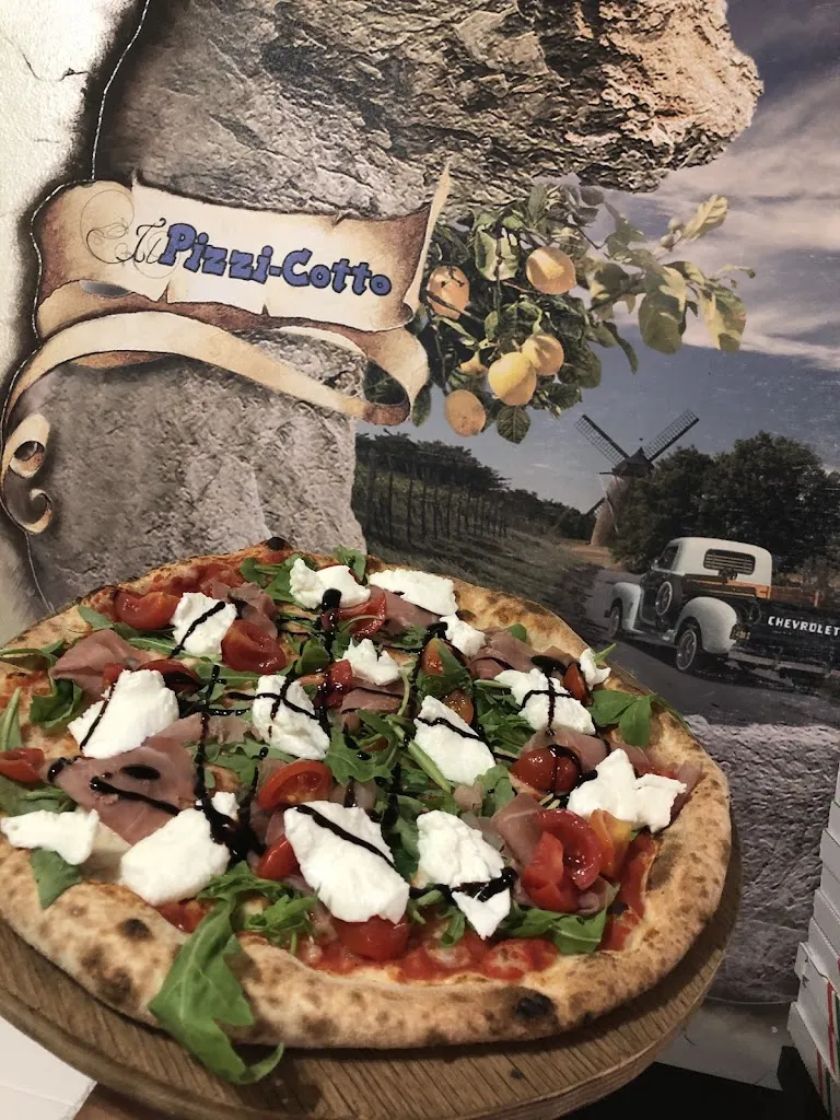 IL PIZZI-COTTO_Oltrona di San Mamette_slider_image_3