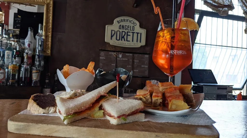 Old Station House_Oggiono_slider_image_2