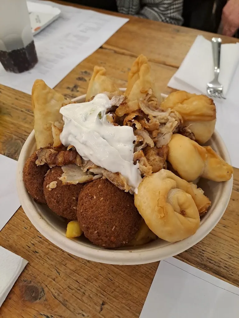 Fabiana Meles_GREEKKERIA - greek food & pizza_Oggiono_review