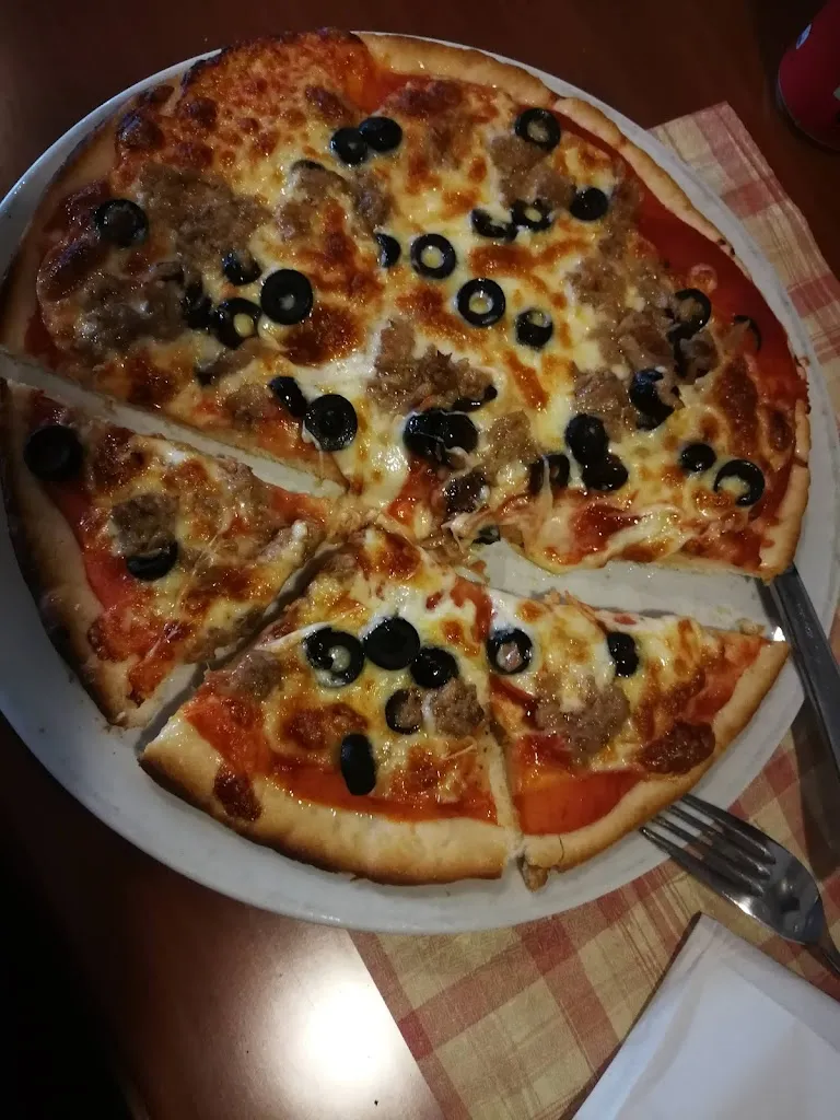 Janette Aalto_Ristorante Bar Pizzeria lo Sfizio_Oggiono_recensione