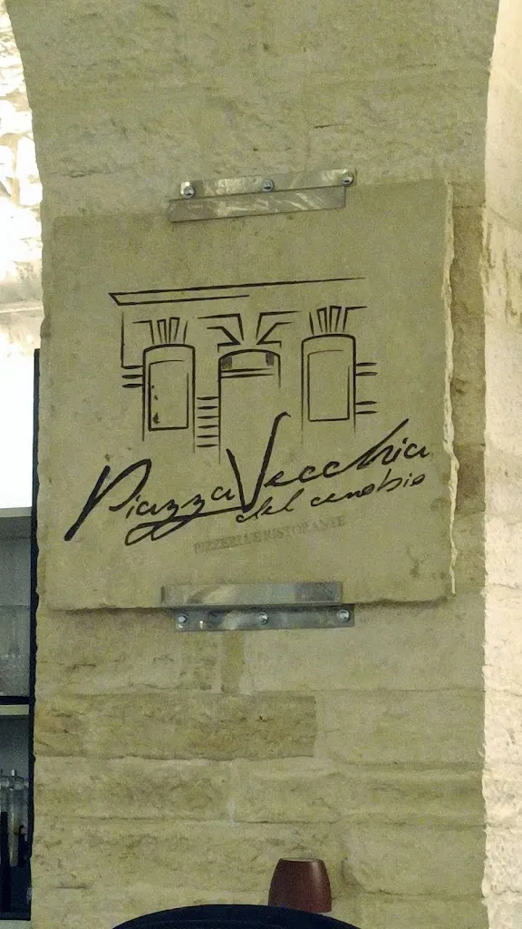 Karine D._Piazza Vecchia_Bitonto_review