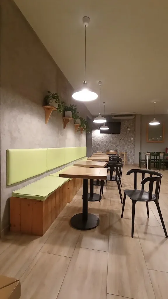 Giulia Lauzzana_Bar Sport_Orio Litta_review